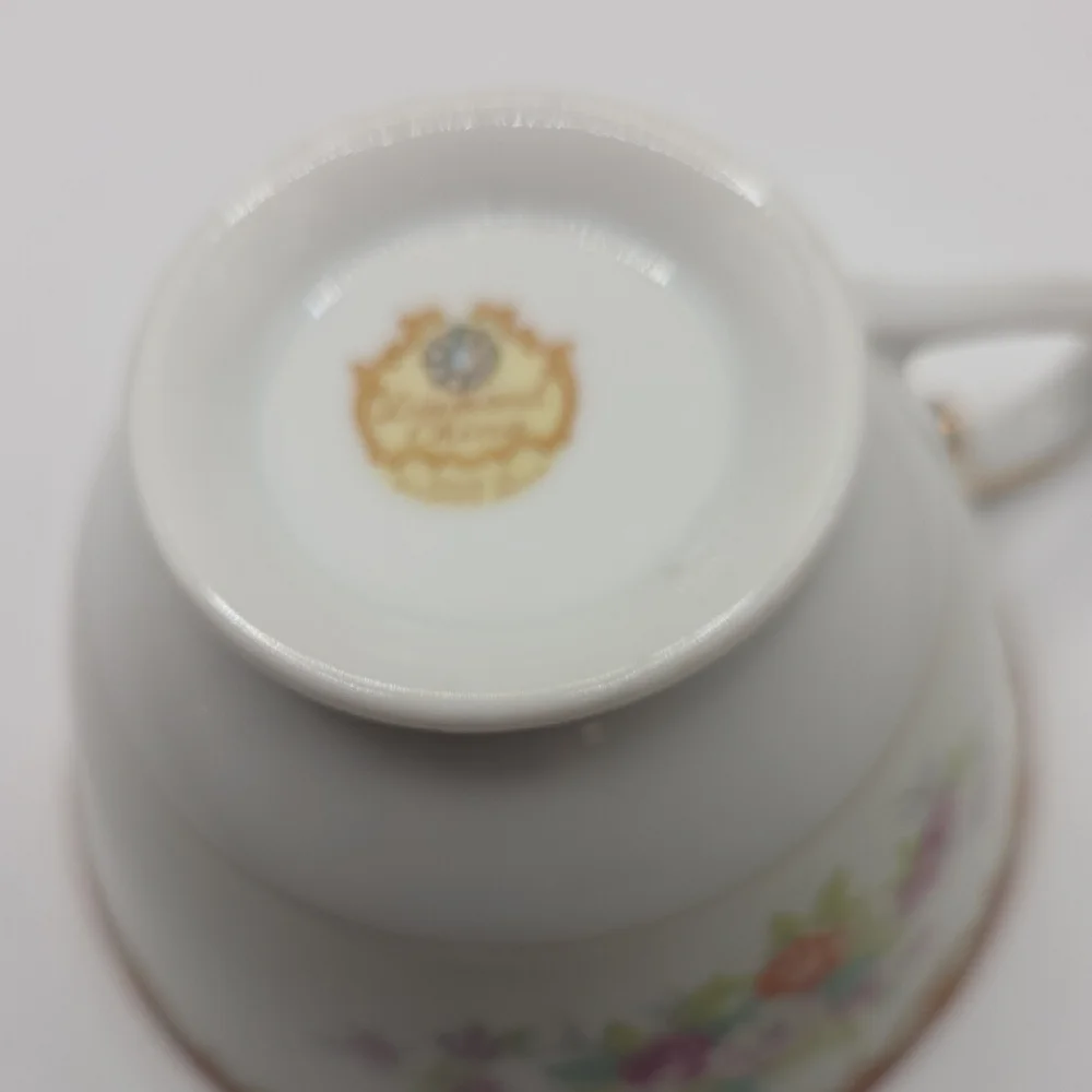 Tea Cup Diamond Supply Co. Floral White and Gold Teacup Occupied Japan
